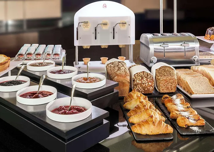 Nh Frankfurt Messe Hotel 4*