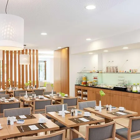 Nh Frankfurt Messe Hotel 4*
