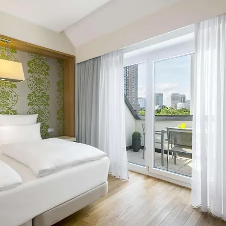 Nh Frankfurt Messe Hotel 4*