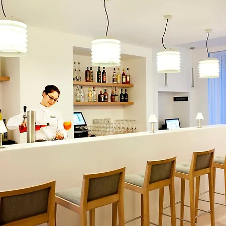 Nh Frankfurt Messe Hotel