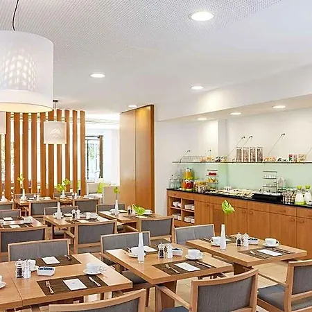 Nh Frankfurt Messe Hotel 4*