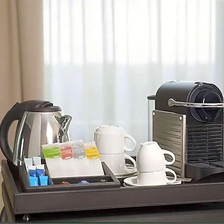 Nh Frankfurt Messe Hotel 4*