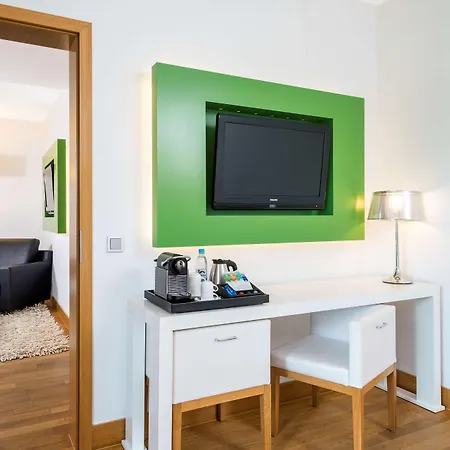 Nh Frankfurt Messe Hotel