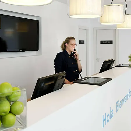 Nh Frankfurt Messe Hotel 4*